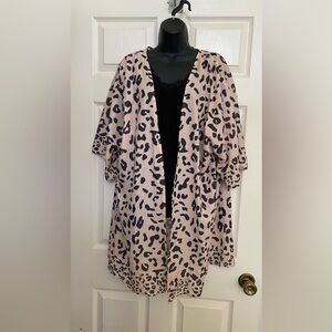 Animal Print Kimona.  States size 3X but more 2X.